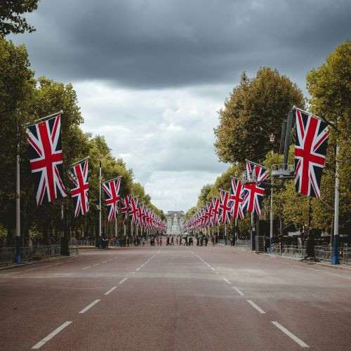 Frequently asked questions about traveling with a UK ETA or visa – Q&A